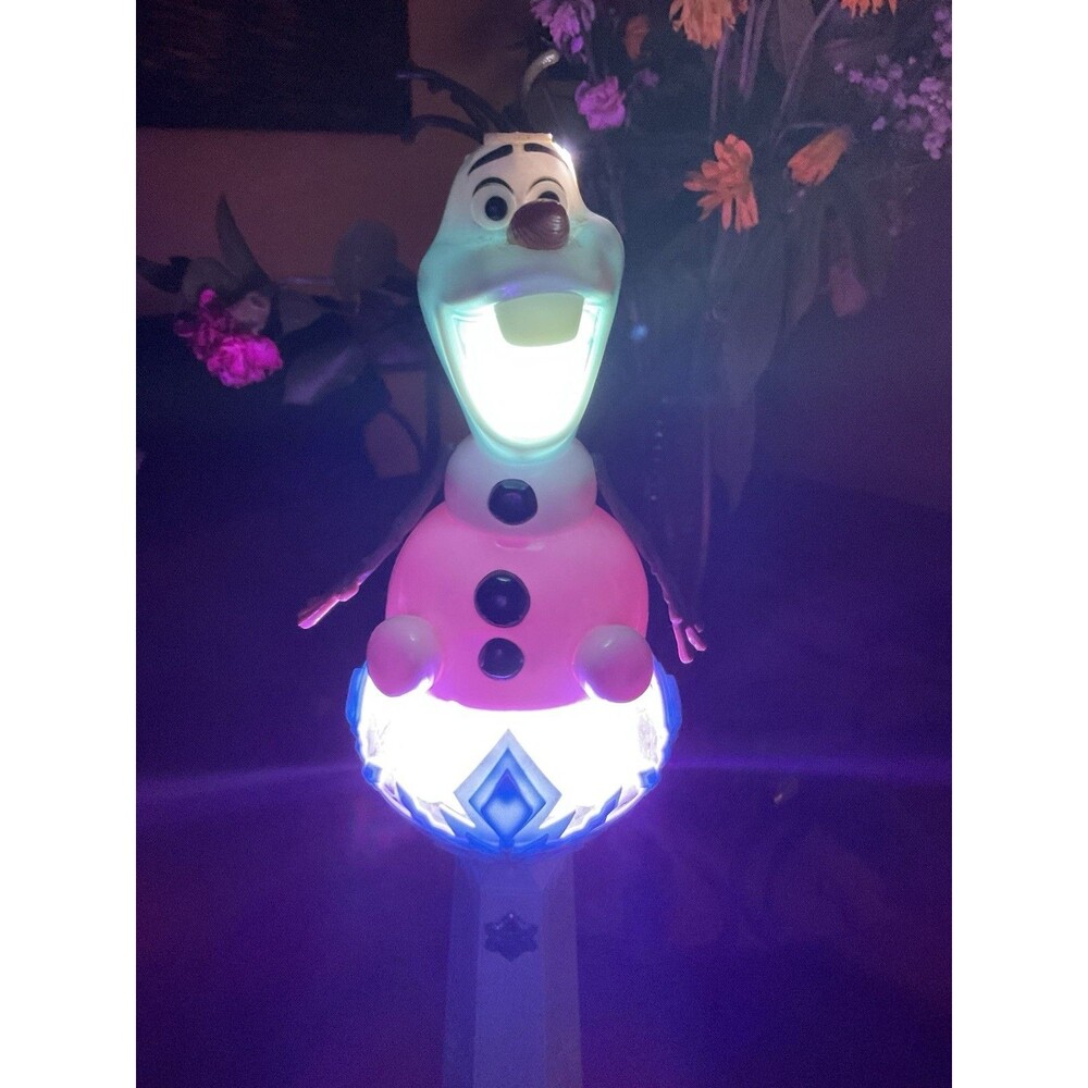 Disney Olaf Frozen Talking Musical Light Up Bubble Wand Works 17"